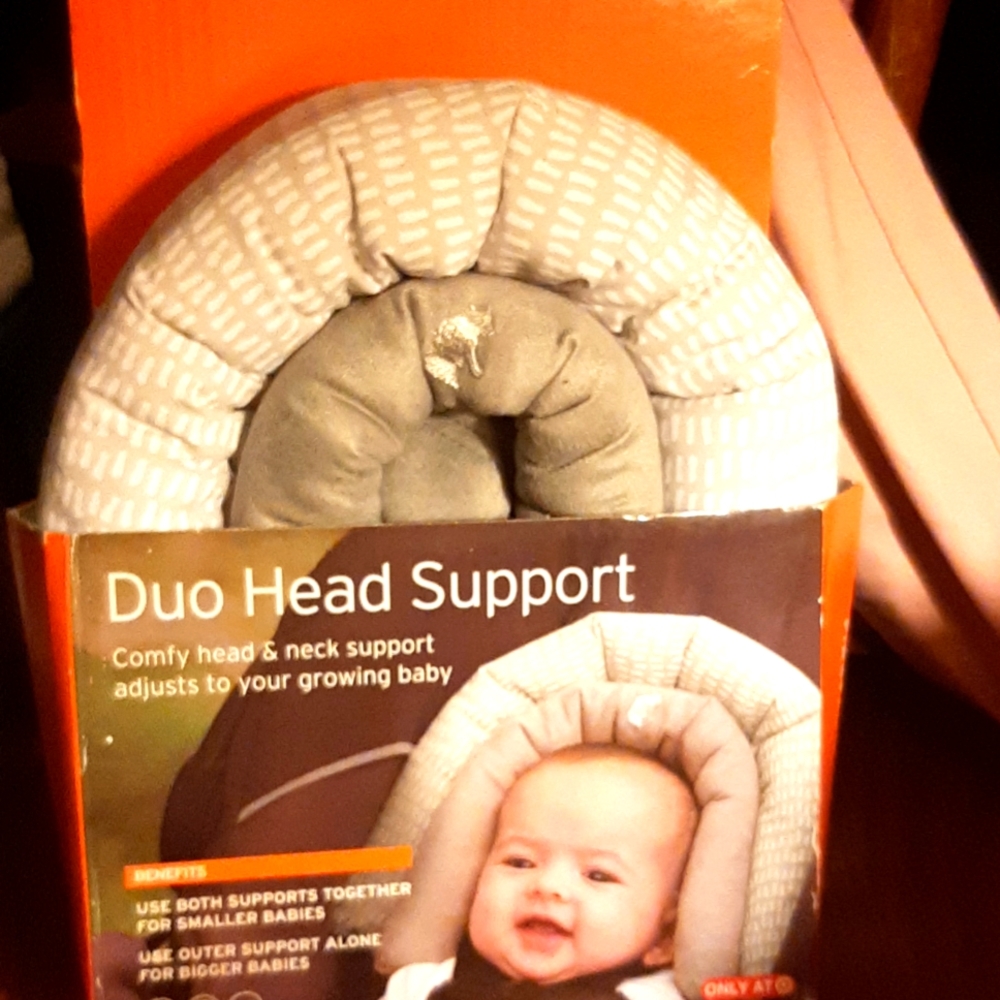 Eddie Bauer 2 in 1 Reversible Head Support